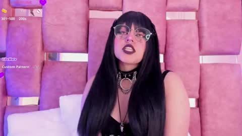 Snapshot of ambar_devon chatting on September 23, 7:06 pm online show from September 23, 7:06 pm