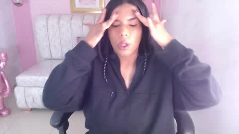 Ambar online show from February 7, 3:10 am