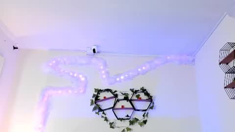 ambar_gh1 online show from July 14, 8:47 pm