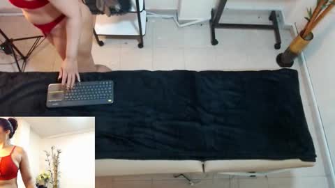 Ambar Jones online show from November 8, 11:43 am