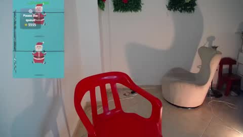 Snapshot of ambar_lynn chatting on December 14, 6:56 pm mbar online show from December 14, 6:56 pm