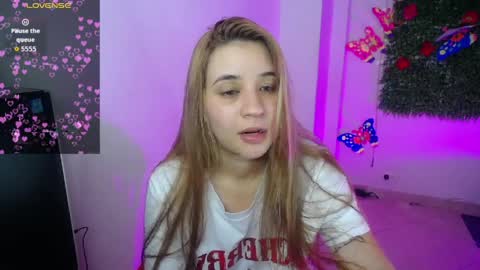 Snapshot of ambar_lynn chatting on April 10, 5:12 am mbar online show from April 10, 5:12 am