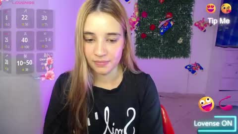 Snapshot of ambar_lynn chatting on May 18, 8:03 pm mbar online show from May 18, 8:03 pm