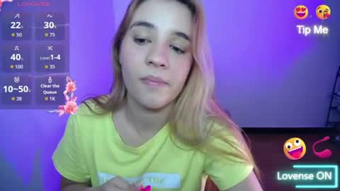 Snapshot of ambar_lynn chatting on June 13, 8:07 pm mbar online show from June 13, 8:07 pm