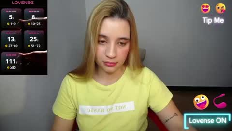 Snapshot of ambar_lynn chatting on July 8, 1:10 am mbar online show from July 8, 1:10 am