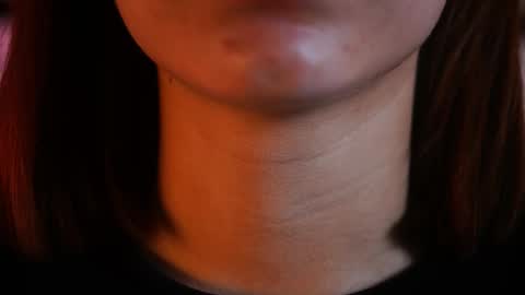 Snapshot of ambar_rosse25 chatting on February 17, 12:01 pm Julieta online show from February 17, 12:01 pm