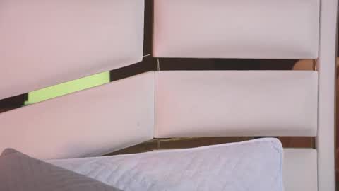 Snapshot of ambar_rosse25 chatting on March 22, 11:35 am Julieta online show from March 22, 11:35 am