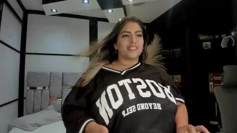 Snapshot of ambarbrown_ chatting on March 26, 8:47 pm Ambar online show from March 26, 8:47 pm
