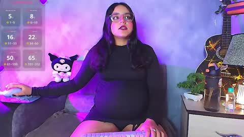 ambardevon_x online show from June 3, 9:31 pm