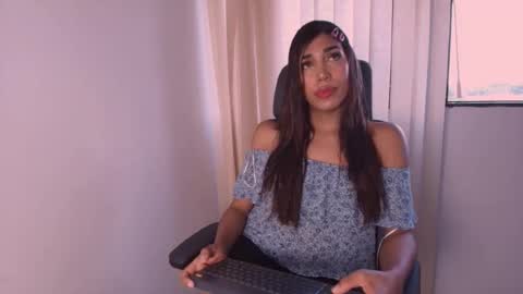 Snapshot of ambarfox1 chatting on February 7, 12:17 pm Ambar online show from February 7, 12:17 pm