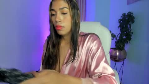Snapshot of ambarfox1 chatting on February 8, 6:33 pm Ambar online show from February 8, 6:33 pm