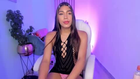 Snapshot of ambarfox1 chatting on February 9, 12:19 pm Ambar online show from February 9, 12:19 pm