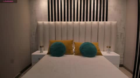 Ambar  online show from November 13, 11:53 am