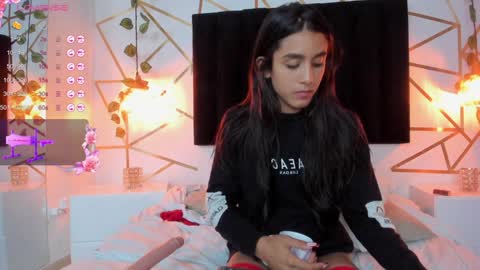 Amber online show from December 31, 3:53 pm