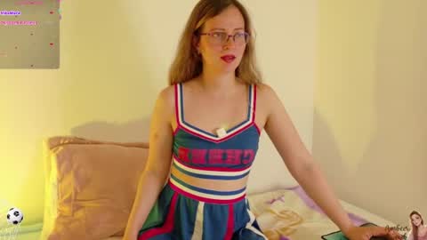 Snapshot of ambeer_wood1 chatting on June 13, 2:31 am ambeerwood online show from June 13, 2:31 am