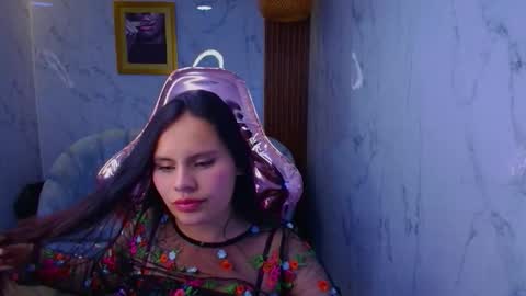 amber812_s online show from September 26, 4:00 pm