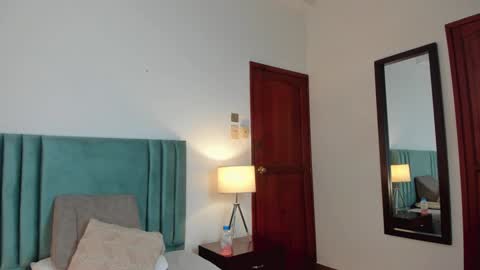 Snapshot of amber__davis chatting on January 15, 6:19 pm Amber Davis online show from January 15, 6:19 pm