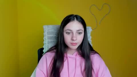 Amber online show from February 5, 12:54 pm