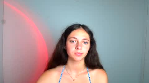 Amber online show from August 3, 9:04 am