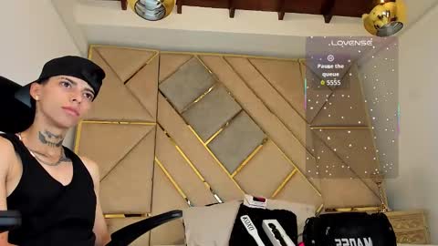 Snapshot of amber_adams_ chatting on September 28, 9:09 pm Amber online show from September 28, 9:09 pm