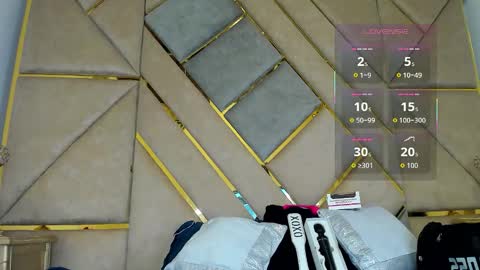 Snapshot of amber_adams_ chatting on October 16, 3:02 pm Amber online show from October 16, 3:02 pm