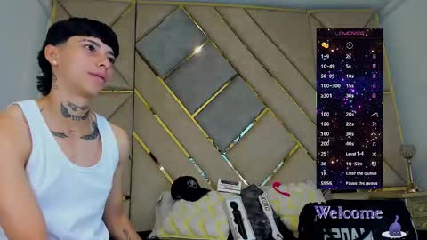 Snapshot of amber_adams_ chatting on November 4, 2:49 pm Amber online show from November 4, 2:49 pm