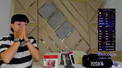 Snapshot of amber_adams_ chatting on November 8, 3:34 pm Amber online show from November 8, 3:34 pm