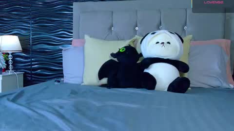 amber_bull online show from November 27, 1:46 pm