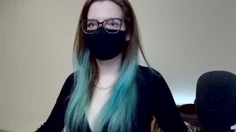 Amber non-nude model online show from March 2, 12:09 am