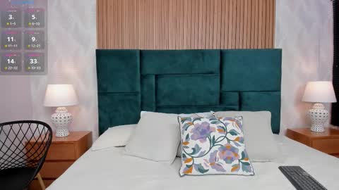 Emily online show from December 2, 6:25 pm