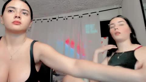 Snapshot of amber_landy1 chatting on February 20, 1:25 am amber online show from February 20, 1:25 am