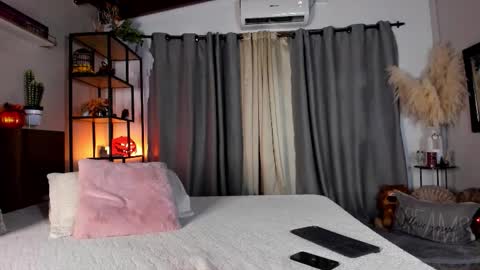 Amber online show from October 29, 8:54 pm