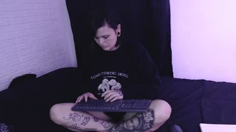 ROUSS online show from December 12, 2:48 am