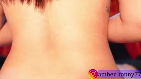 Snapshot of amber_tony77 chatting on October 30, 9:33 am online show from October 30, 9:33 am