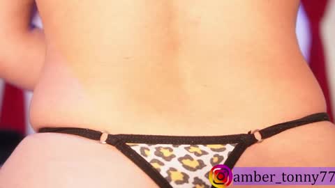 Snapshot of amber_tony77 chatting on November 7, 9:42 am online show from November 7, 9:42 am