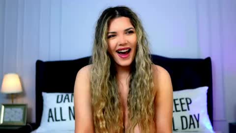 amberalena online show from May 8, 3:01 am