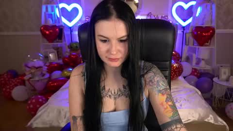 Anna online show from February 25, 5:36 pm