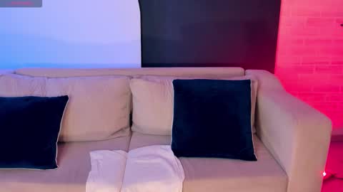 Snapshot of amberfox_1 chatting on November 24, 2:50 pm Amber Fox online show from November 24, 2:50 pm