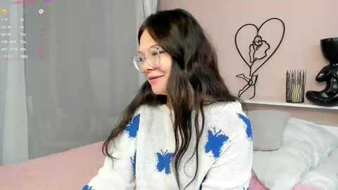 Snapshot of ambergothsly chatting on September 15, 9:53 am Taya online show from September 15, 9:53 am
