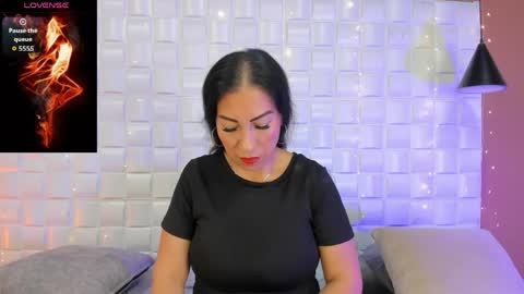 Snapshot of amberjoymilf chatting on April 8, 12:16 pm Amber online show from April 8, 12:16 pm