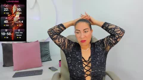 Snapshot of amberjoymilf chatting on April 22, 12:07 pm Amber online show from April 22, 12:07 pm