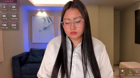 Snapshot of amberlewis_ chatting on December 18, 3:15 am Amber online show from December 18, 3:15 am