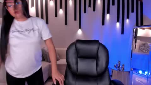 Snapshot of amberlewis_ chatting on September 14, 11:04 pm Amber online show from September 14, 11:04 pm