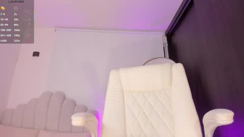 Amber  online show from April 27, 4:32 am