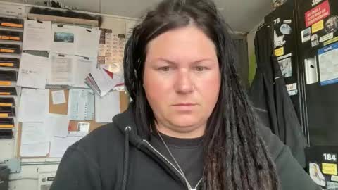 ambermoss7 online show from April 22, 5:47 pm