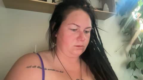 ambermoss7 online show from May 5, 2:25 pm