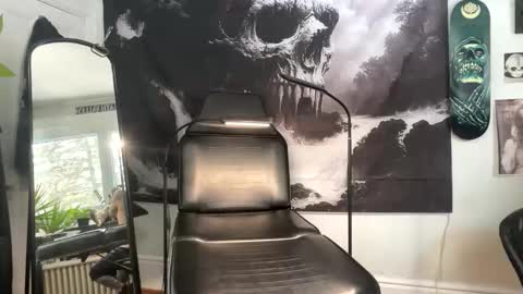 Amberneddie online show from November 11, 6:08 pm