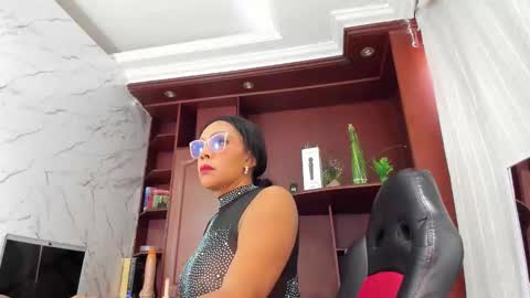   online show from January 10, 2:55 pm