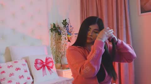 Snapshot of amberseyes chatting on March 22, 9:23 am Amberseyes online show from March 22, 9:23 am