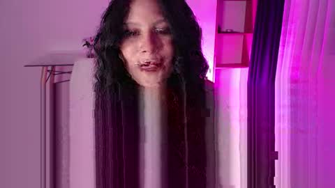 Snapshot of ambersmith98_ chatting on April 24, 12:46 am Amber online show from April 24, 12:46 am
